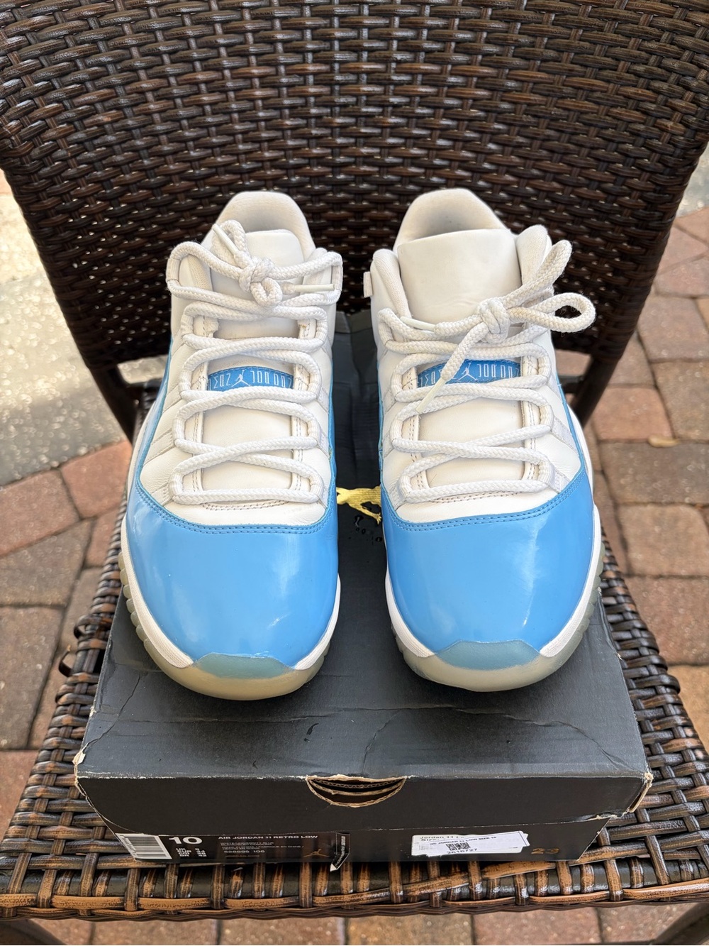 Air Jordan 11 Retro Low University Blue UNC 2017 Men’s Size 10 OG Box